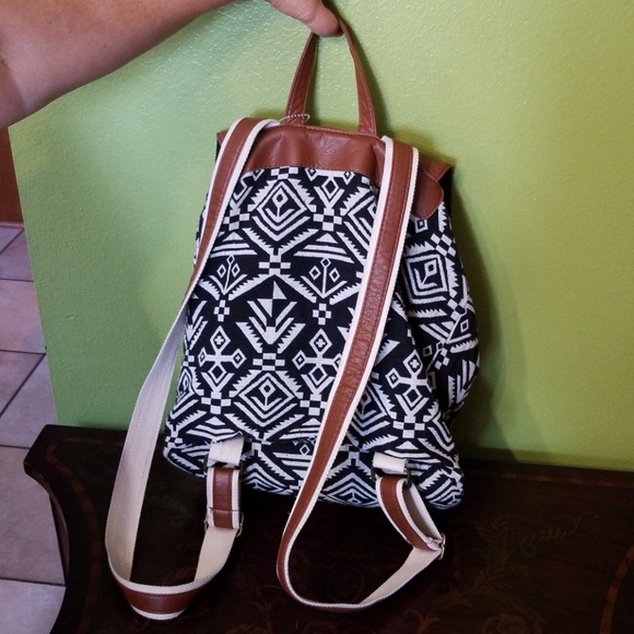 Cute Backpack! - Picture 3 of 4